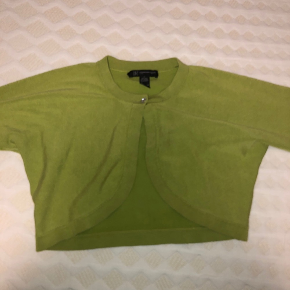 Green sweater INC button y2k sage green